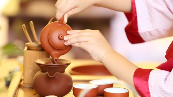 下棋悲伤视频短片下载-(下棋悲伤视频短片下载软件)