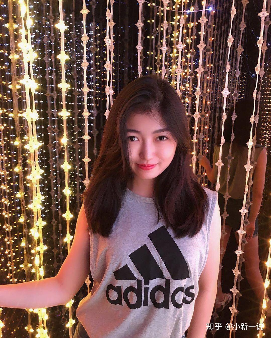 不约女星知乎全文下载_(不约会女孩 作者 蔡小雀)